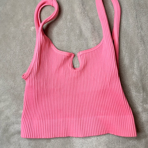 Crop top - Picture 1 of 3